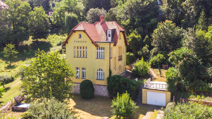 Prodej vily, 240 m2, Všenory
